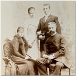 Das Haus Wittelsbach und die Fotografie - Herzogspaar Sophie Charlotte und Ferdinand d'Alencon mit ihren Kindern, 1887